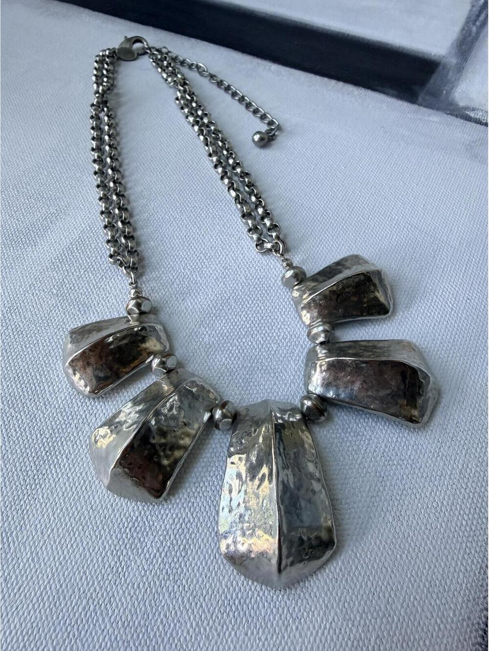 Chico's Silver Tone Statement Necklace Geometric Hammered - Picture 8 of 8